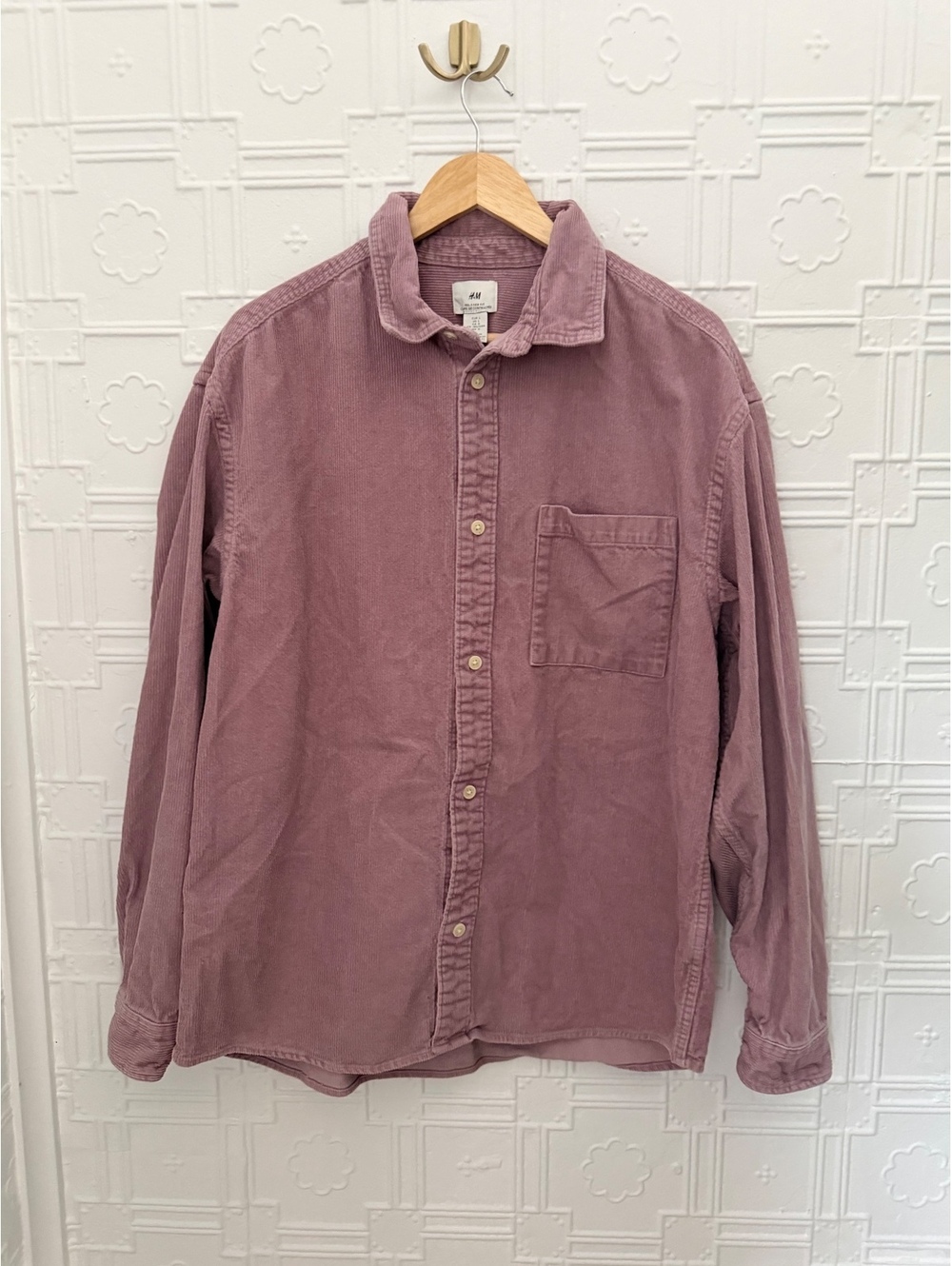 H&M Long Sleeve Mauve Corduroy Button-Down Shirt / Jacket